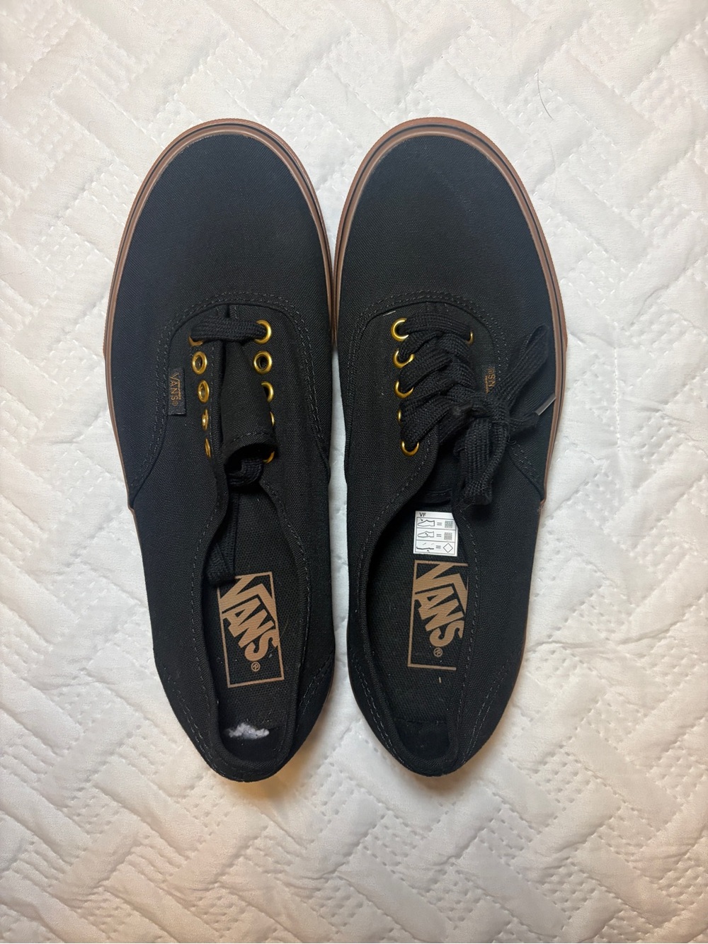 Vans | NWOT Black Canvas Skate Sneakers with Gum Sole and Gold Eyelets Unisex - Picture 6 of 7